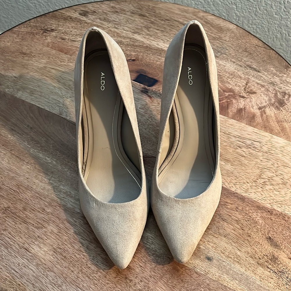 Aldo Nude Pumps.